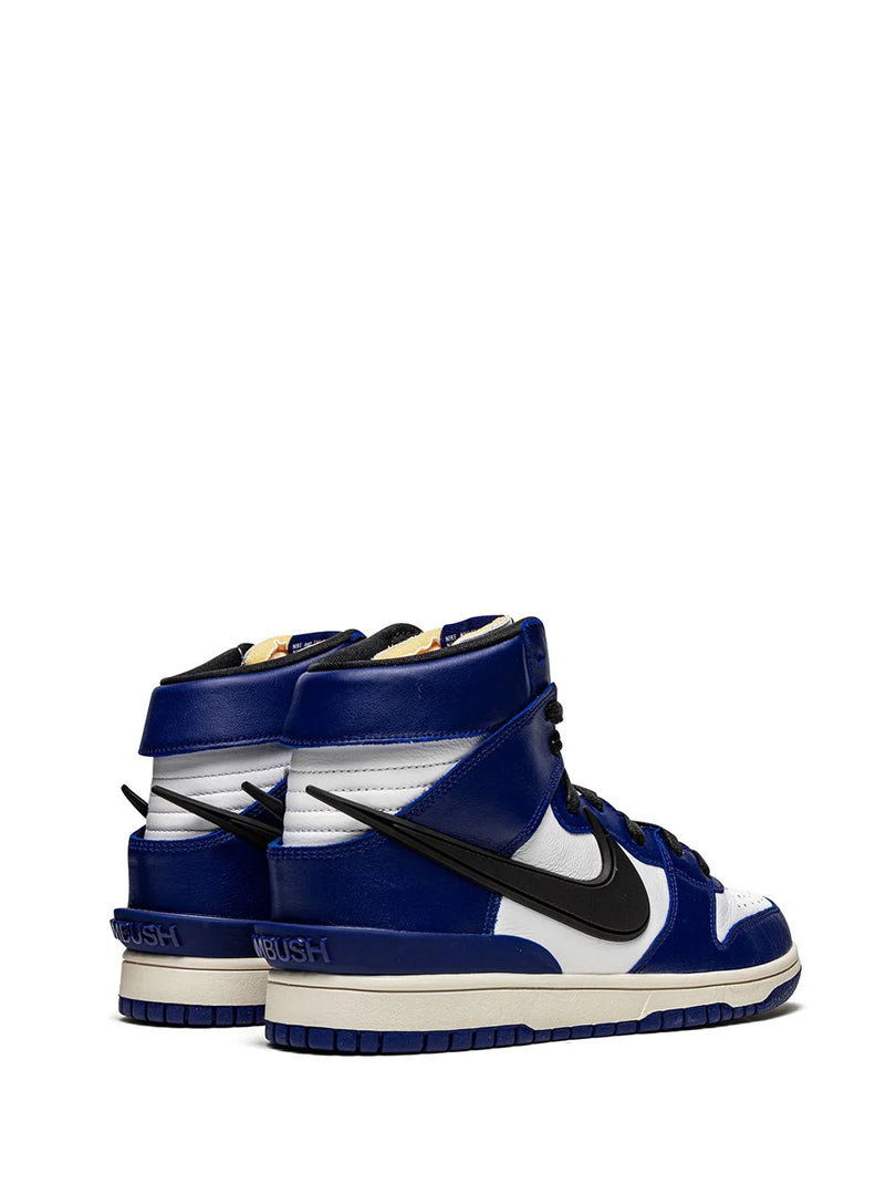 NIKE x AMBUSH