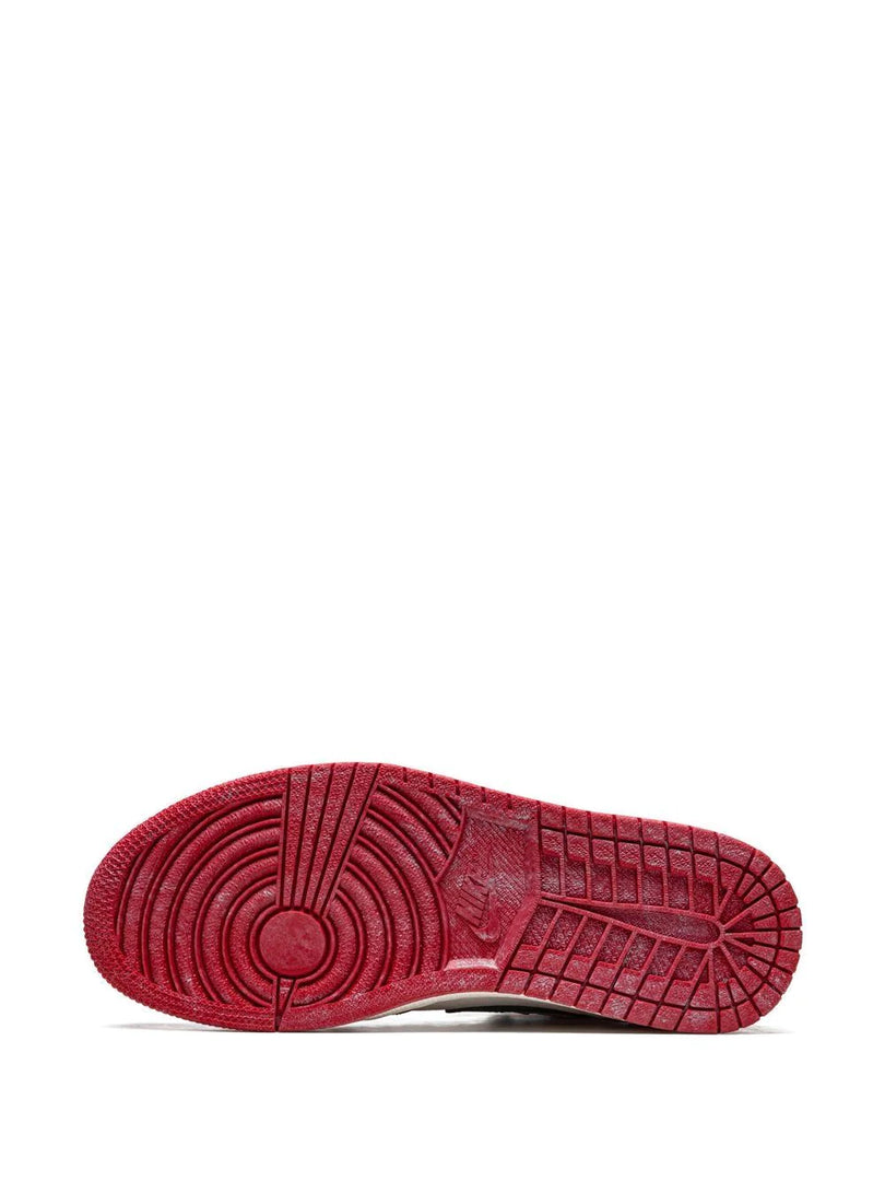 Air Jordan 1 Retro High OG -Chicago Lost And Found