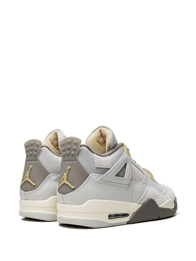 NIKE JORDAN 4 RETRO SE CRAFT PHOTON DUST