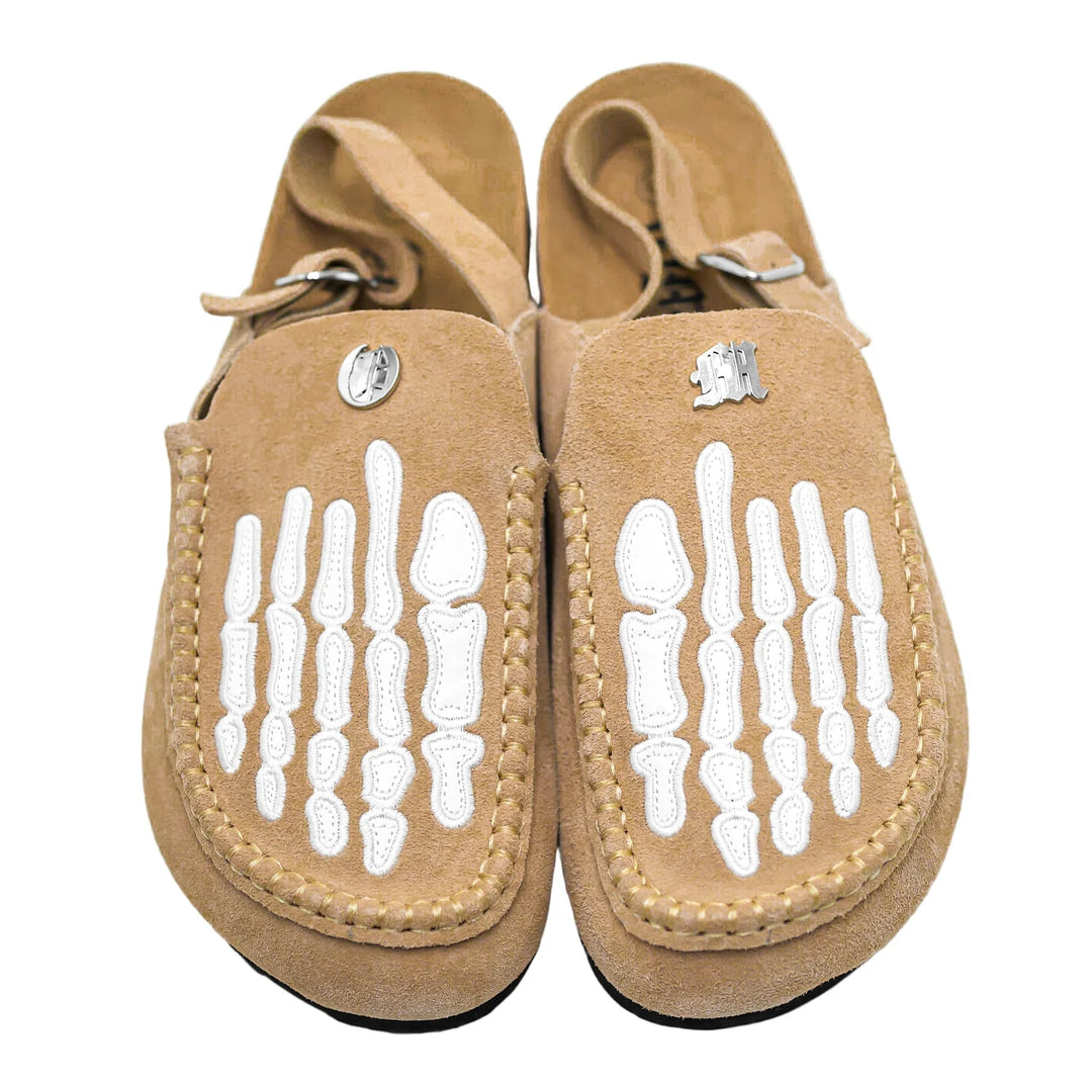 “PANCAKE” Suede Clogs