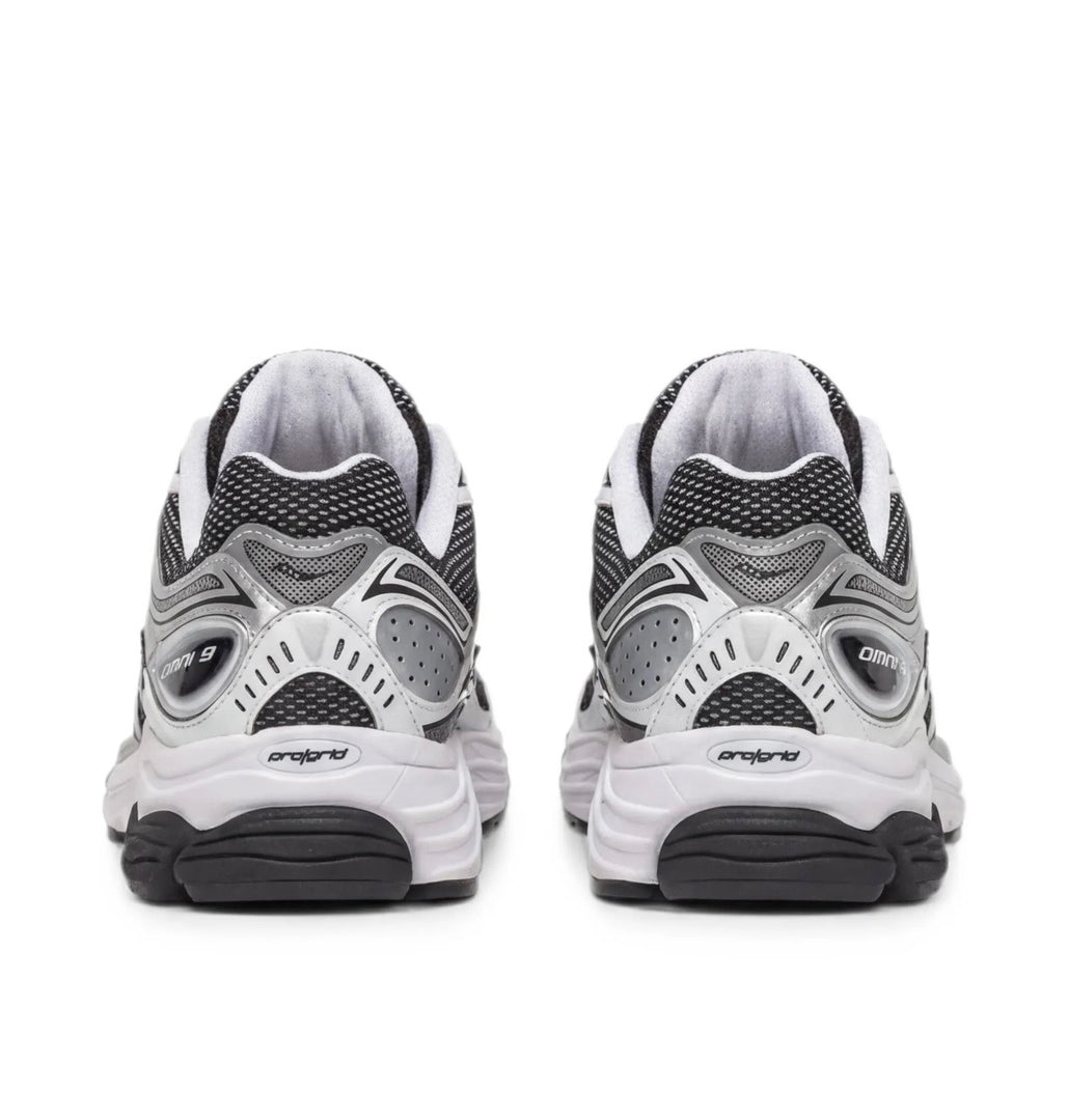 SAUCONY OMNI 9 - BLACK/WHITE