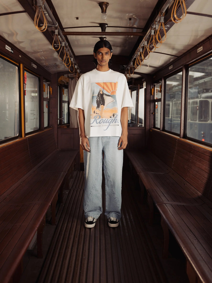 ROUGH VINTAGE POSTCARD T-SHIRT