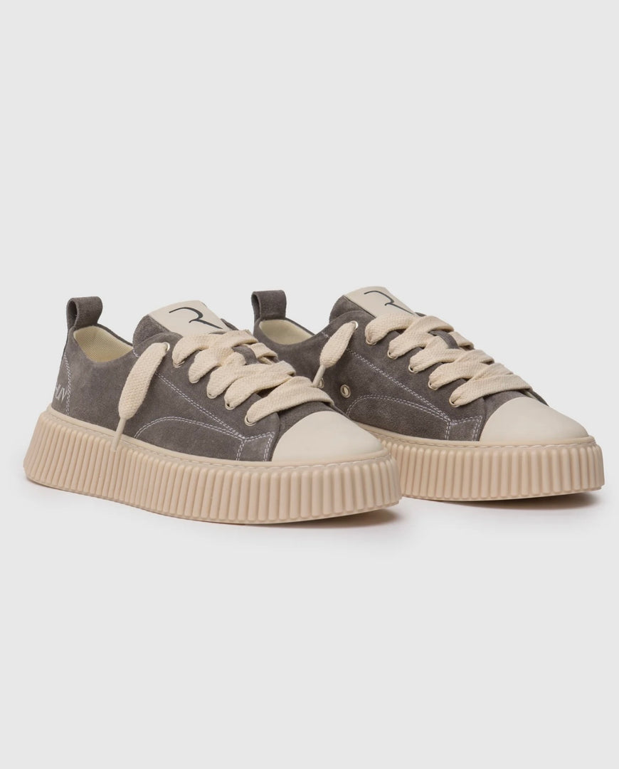 Rhun 2020 Treble Grey Suede