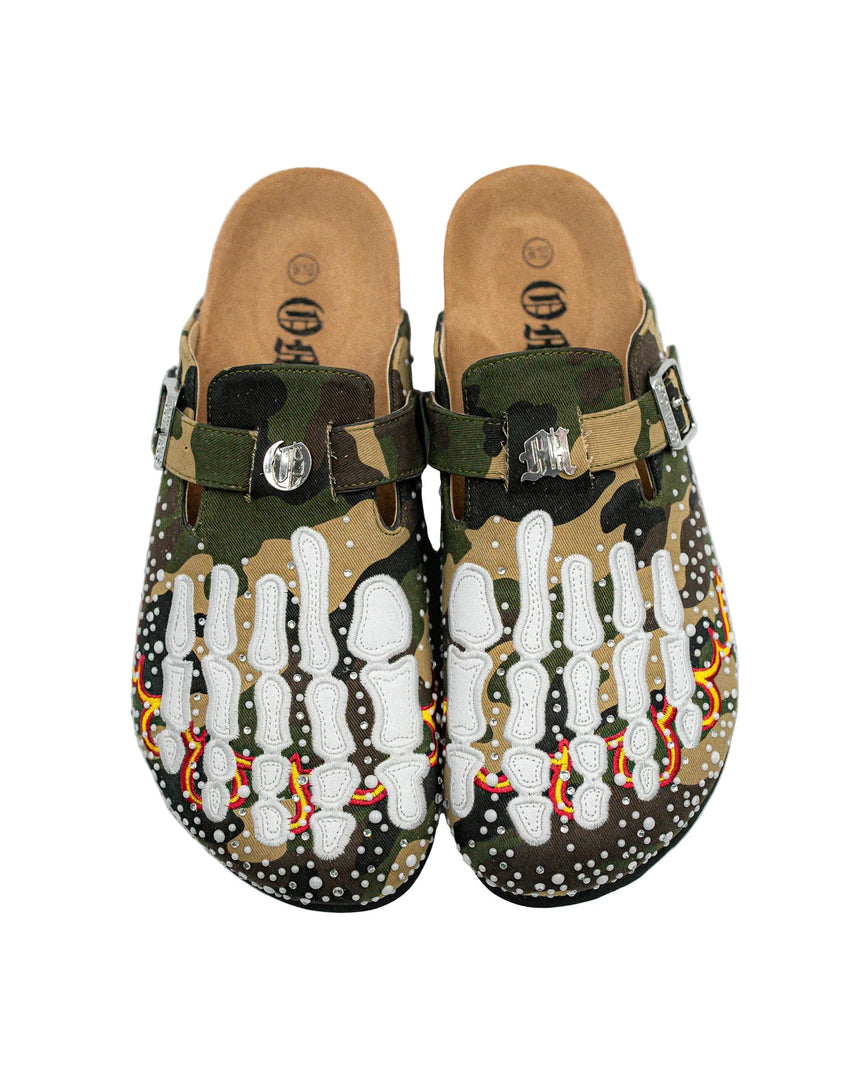 OM NEW YORK Camo Pearl Clogs