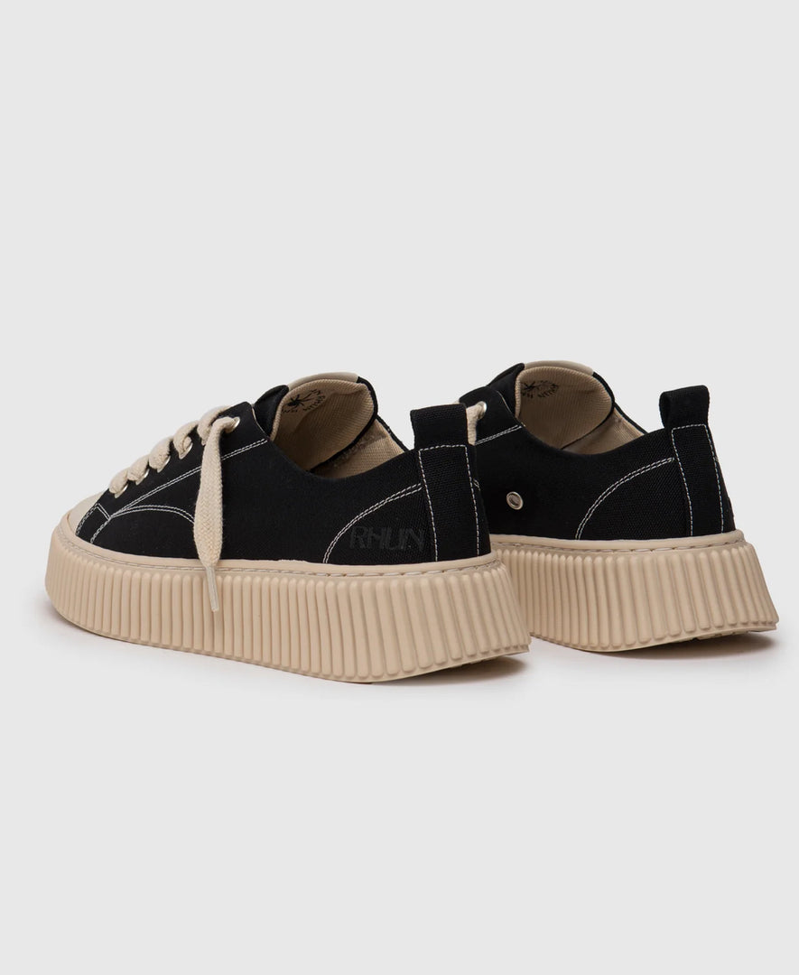 Rhun 2020 Treble Black Canvas