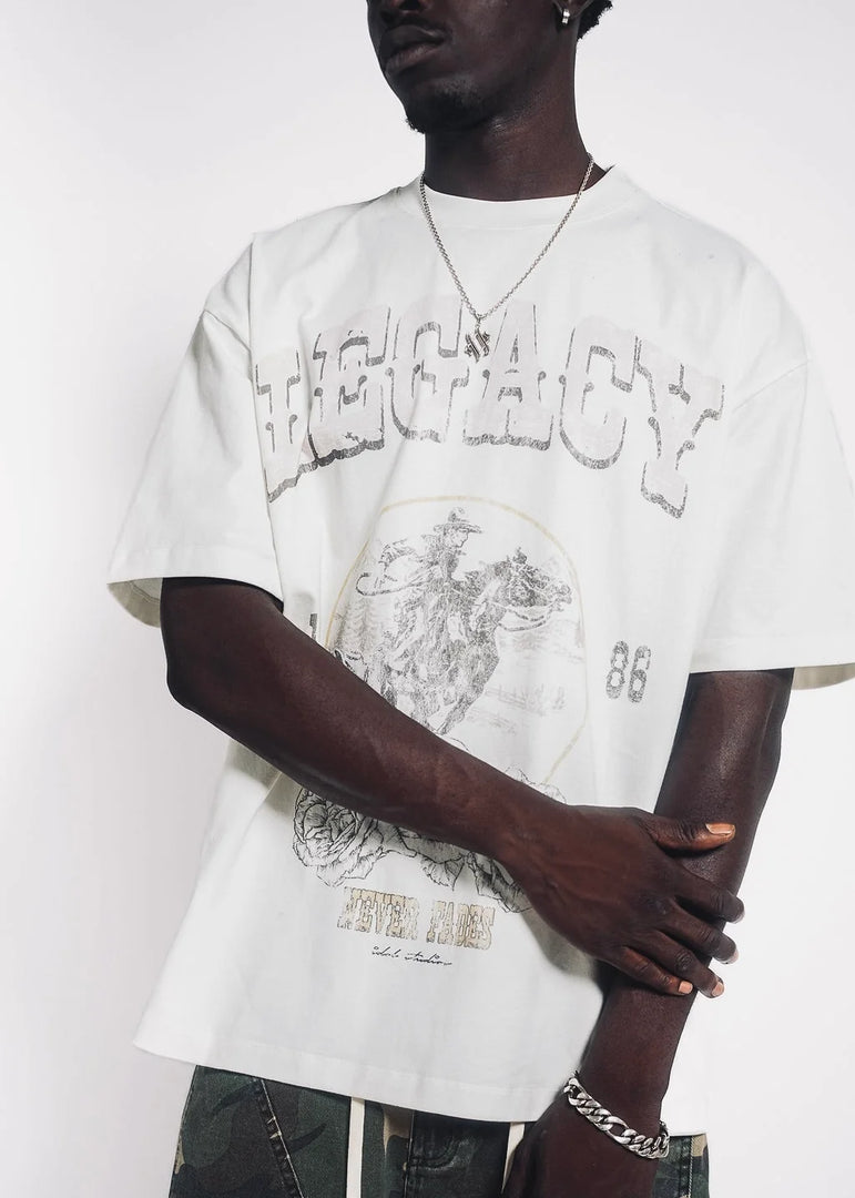 IDOL STUDIOS - LEGACY - OFF WHITE T-SHIRT