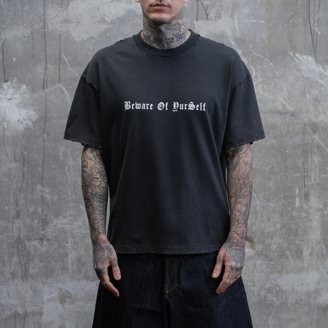 ASKYURSELF BEWARE VINTAGE-TEE