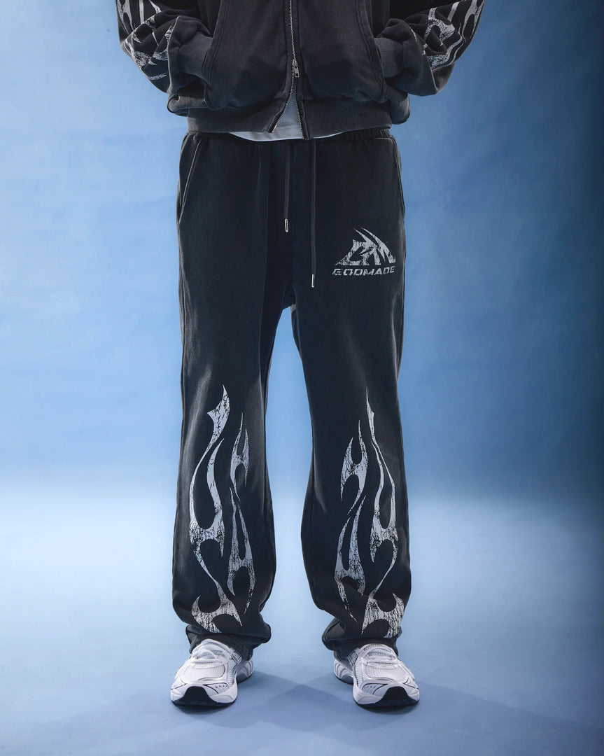 GM LOGO - GREY WASHED SWEATPANTS