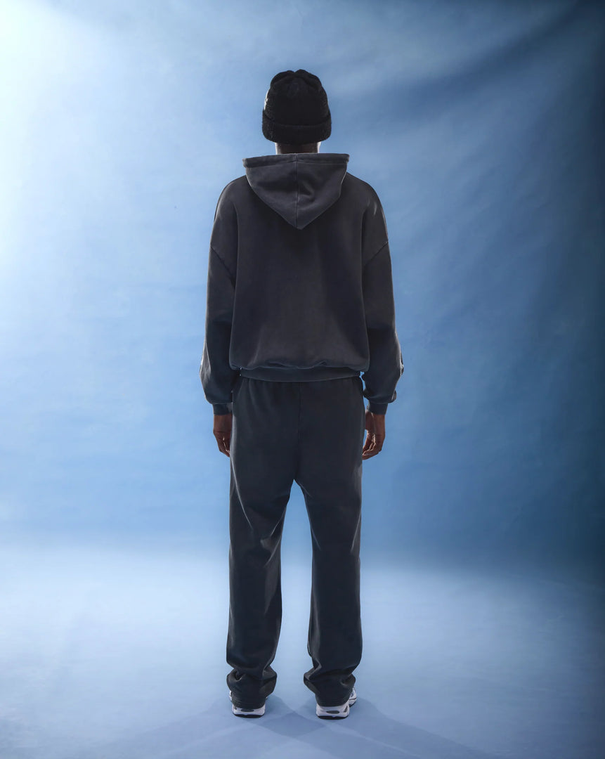 GM LOGO - GREY WASHED SWEATPANTS